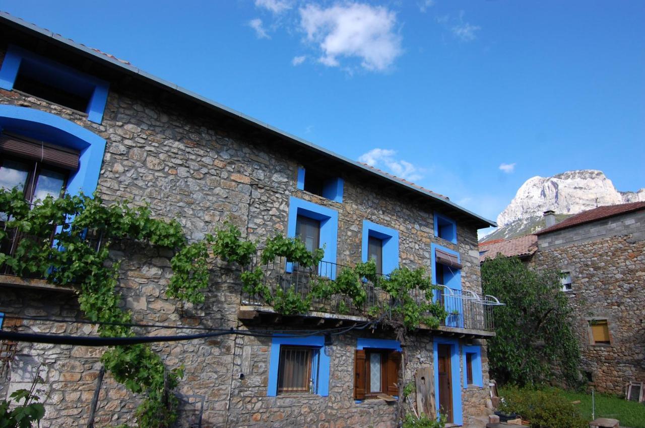 Apartamento El Fenal De Turmo Casa Rural "El Capricho De Nieves" Laspuna Exterior photo